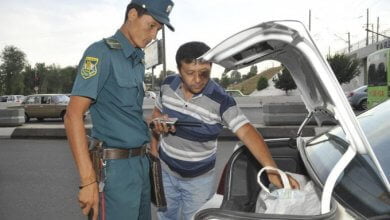 МВД сократит половину блокпостов на дорогах Милиция ГАИ Досмотр блокпост Узбекистан