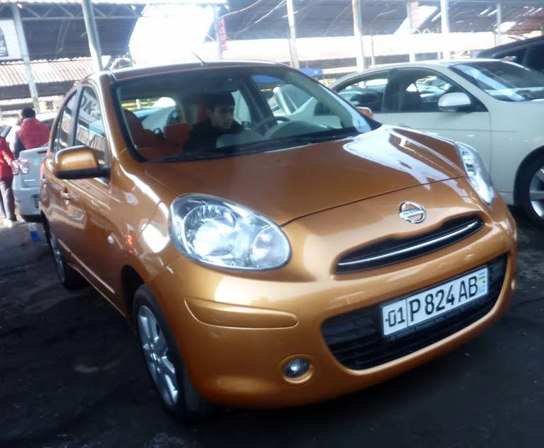 Цены на иномарки на авторынке "Сергели" в январе 2018 - 8 Nissan Micra, год выпуска: 2014; Пробег: 38 000 км.<br /> Цена: 106 600 000 сумов.