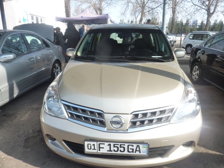 Nissan Tiida, год выпуска: 2009; Пробег: 44 000 км.<br /> Цена: 90 000 000 сумов.