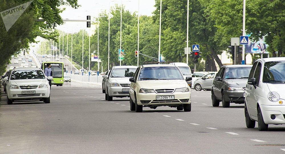 Ташкент автомобили Дорога