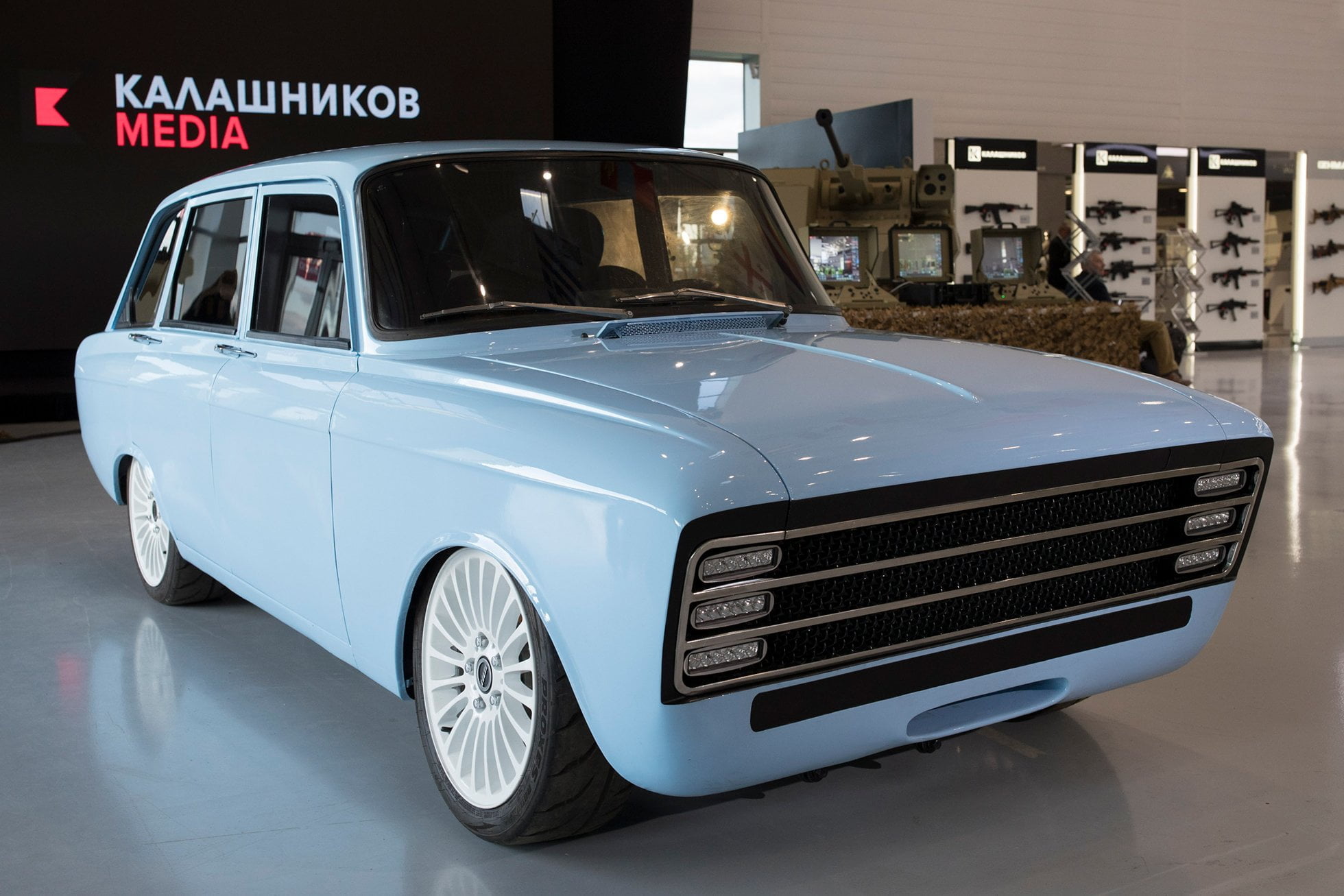 «Калашников» показал концепт электромобиля. Это не фотошоп! Калашников электромобиль