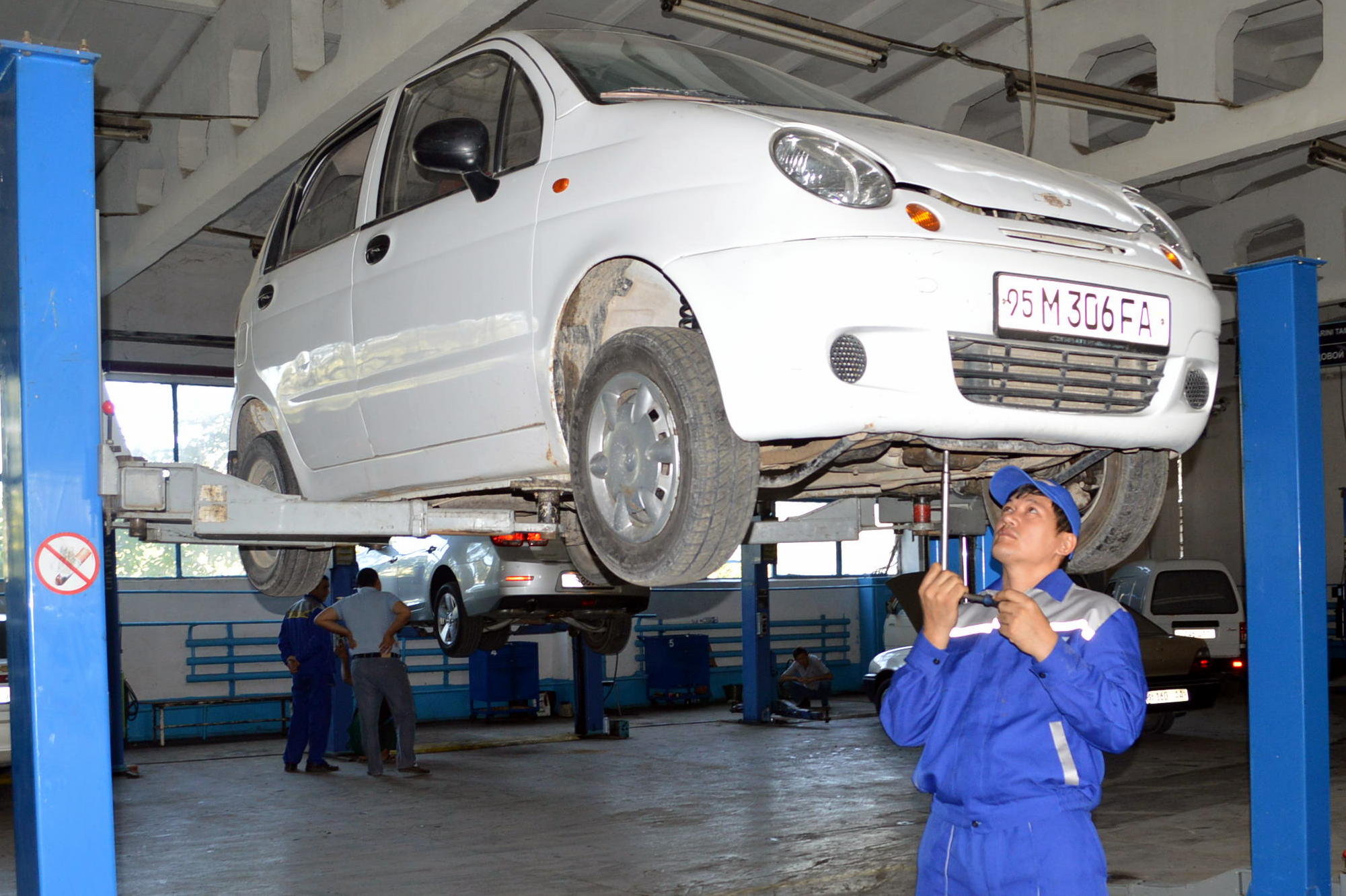 GM Uzbekistan в Нукусе и Каракалпакстане список автосалонов с телефонами