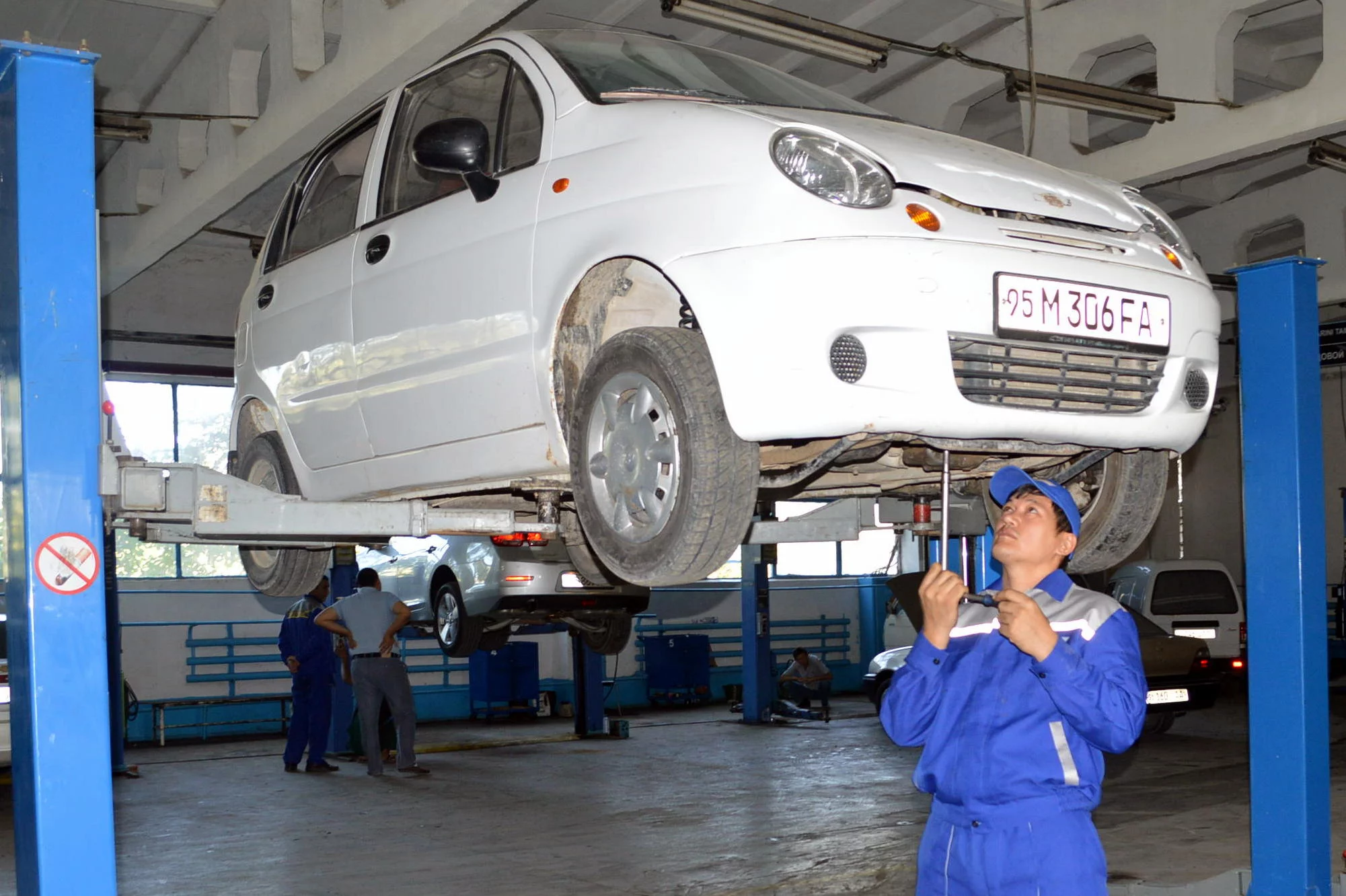 GM Uzbekistan в Нукусе и Каракалпакстане: список автосалонов с телефонами GM Uzbekistan в Нукусе и Каракалпакстане список автосалонов с телефонами