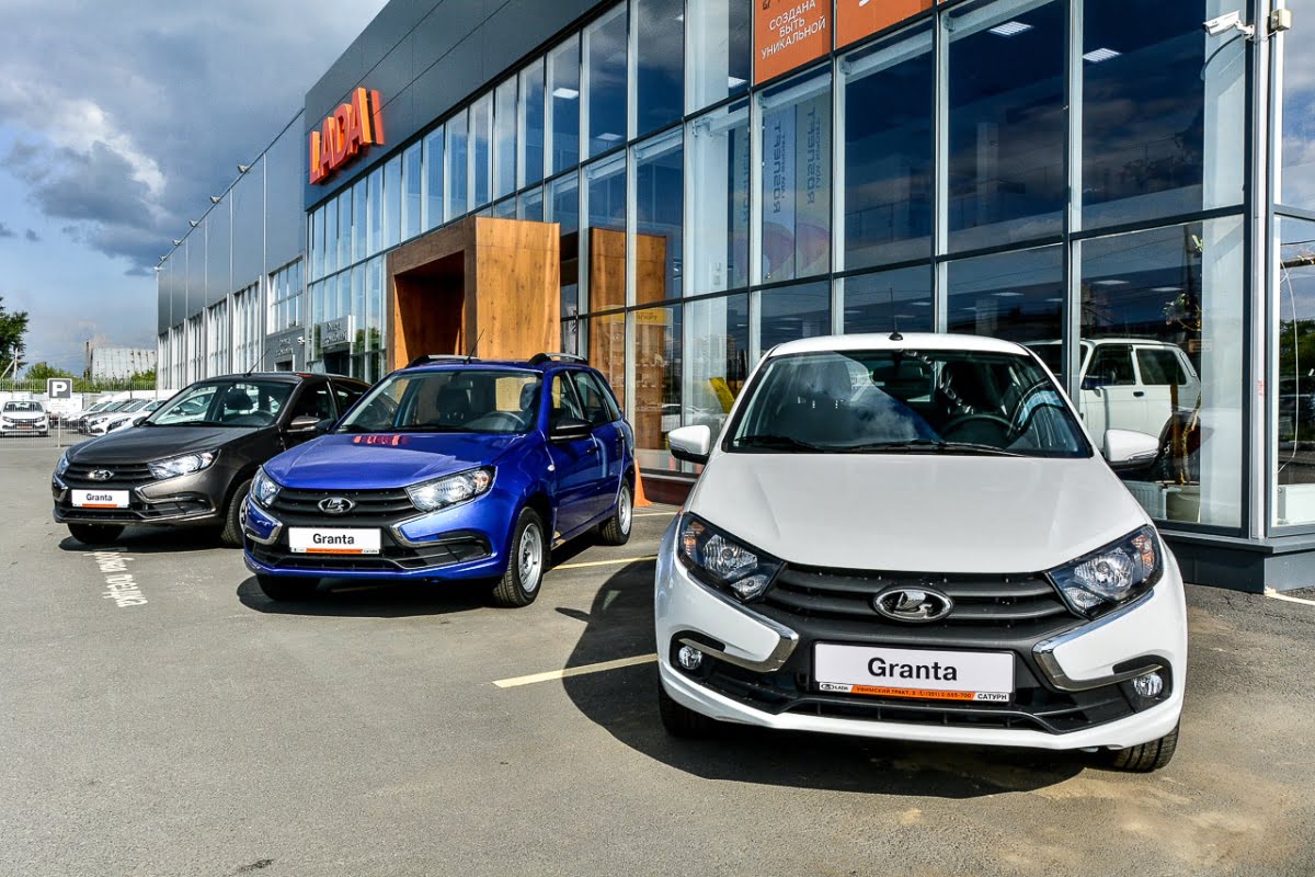 Lada Granta Новые фары бампер и головная оптика