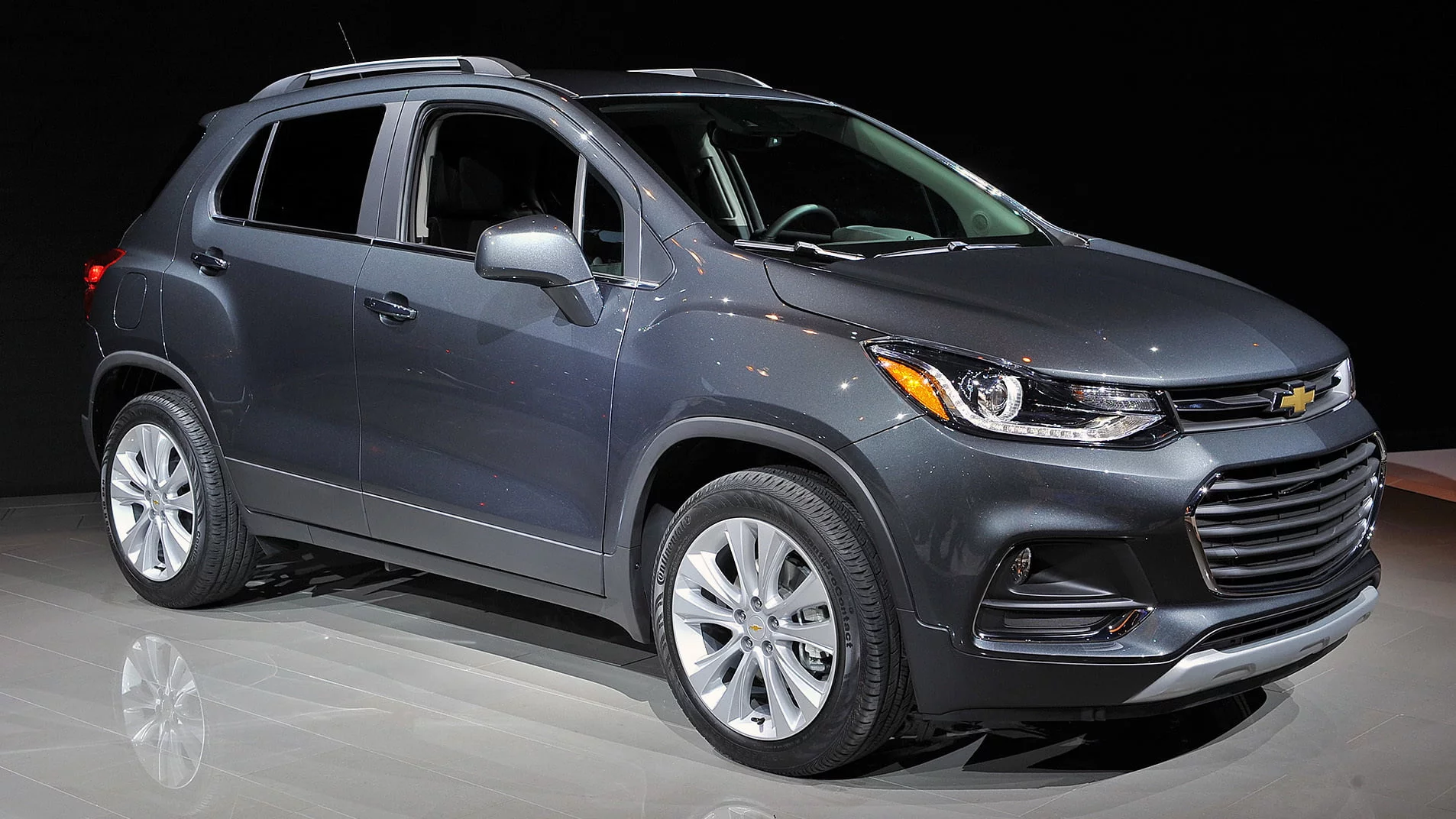 GM Uzbekistan откладывает массовое производство Chevrolet Tracker Chevrolet Tracker Uzbekistan цена и начало продаж в авто салонах GM Uzbekistan