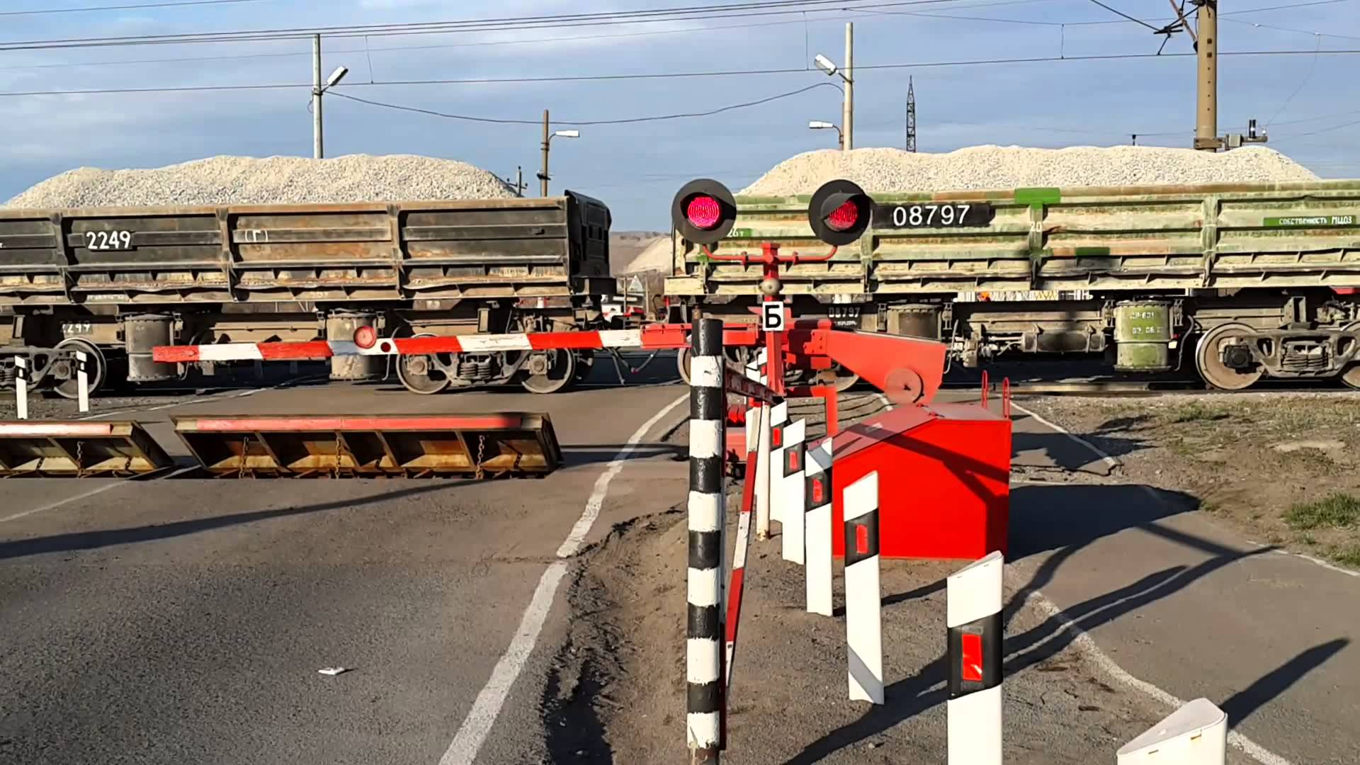 Дамас попал под грузовой товарный поезд в Намангане