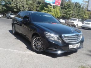 Mercedes-Benz Мерседес-Бенц E-Klasse с номером 01 707 VSC