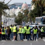 Во Франции бензин подорожает на 2,9%: сотни тысяч водителей вышли протестовать - 13 Во Франции бензин подорожает на 2,9%: сотни тысяч водителей вышли протестовать - 12