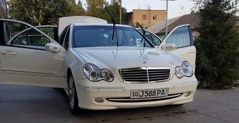 Сколько стоит Mercedes в Узбекистане?