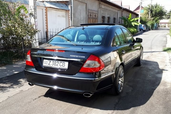 Сколько стоит Mercedes в Узбекистане?