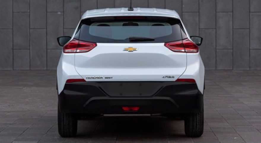 GM проведет рестайлинг Chevrolet Tracker — секретные фото нового Треккера