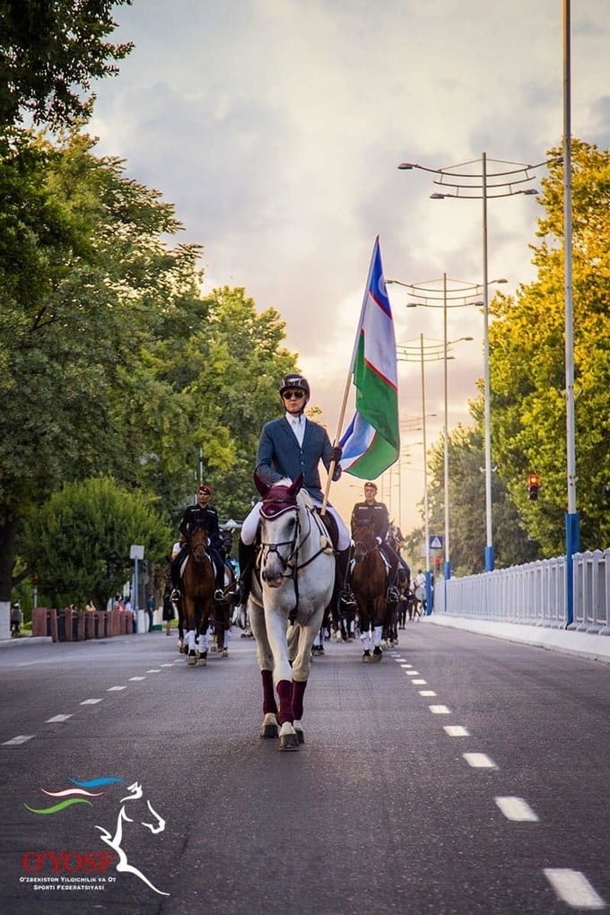 Первый конный парад в Ташкенте в октябре 2018 года