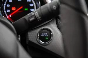 Chevrolet Onix: цены, характеристики и фото