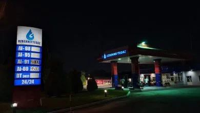 АИ-91 подорожал до 5300 сумов за литр Цена на АИ-91 в Узбекистане после повышения. 4600 на бирже, и 5300 за литр на заправке