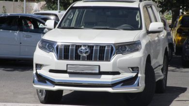 Иллюстративное фото. Машины хокимов имеют номера серии PAA с флагом Узбекистана.