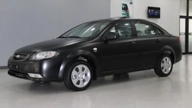 Lacetti матового черного цвета в топовой комплектации