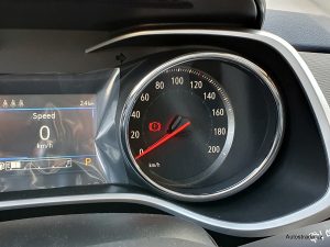 Новый Chevrolet Tracker 2 Turbo 2021 в Узбекистане: Цена, Фото и Видео