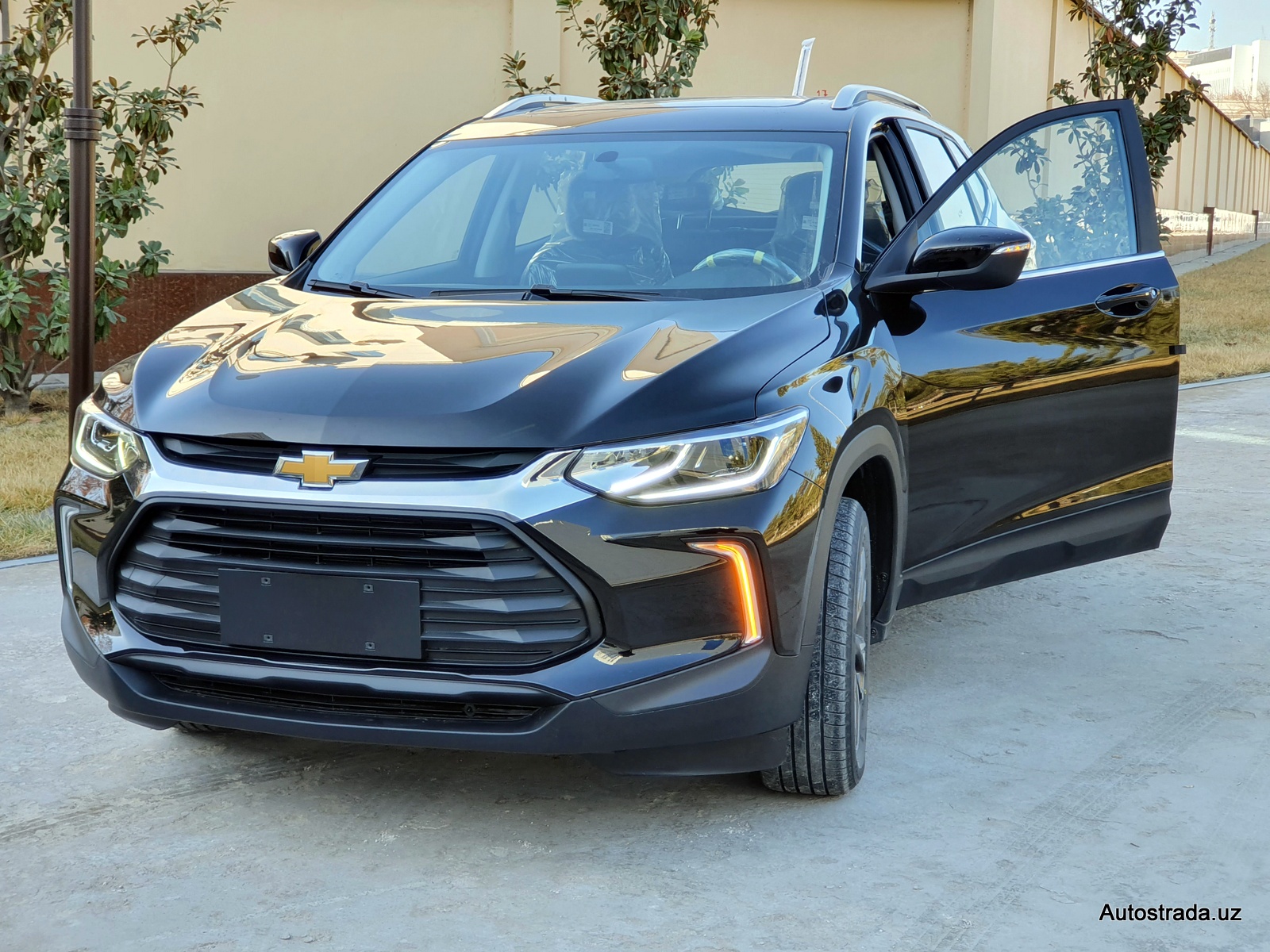 Chevrolet Tracker 2021 в комплектации LT