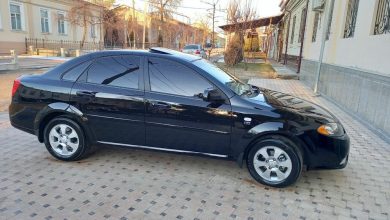 Черная Lacetti обойдется в $17000, это на $4300 дороже, чем в автосалоне