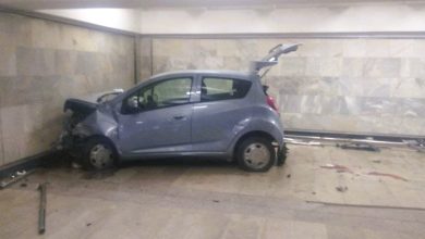 Spark влетел в переход метро на Шахристанской Spark и сбил пешехода и влетел в подземный переход