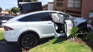 Tesla подозревают в жульничестве Tesla подозревают в жульничестве