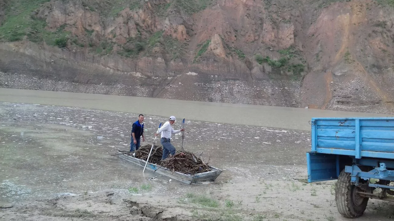 Пробки по дороге на Чарвак - 3