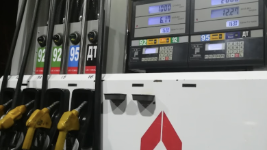 Дефицит дизельного топлива в Казахстане: в стране ввели двойные цены на топливо Дефицит топлива в Казахстане: из-за разницы в цене с соседями в Казахстане ввели ограничения на продажу дизельного топлива