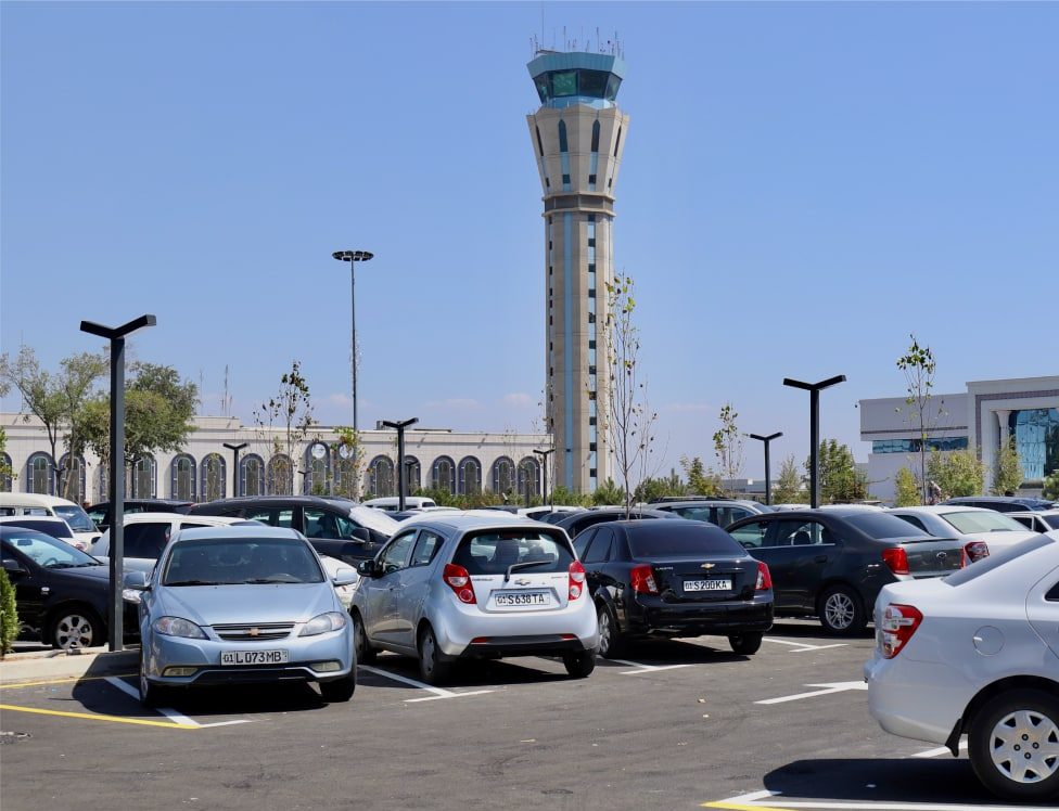 Реконструкция стоянки перед терминалом аэропорта в Ташкенте / фото: Uzbekistan Airports