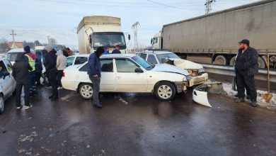 Грузовик столкнуся с 5 автомобилями на трассе Ташкент-Ош