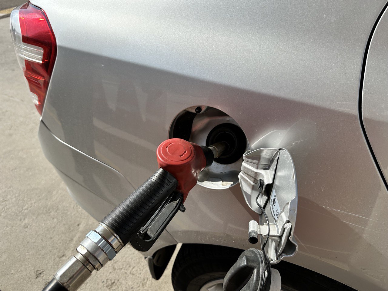 Бензин дорожать не будет