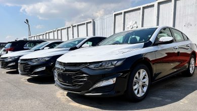 Chevrolet Malibu XL на стоянке автосалона в Ташкенте