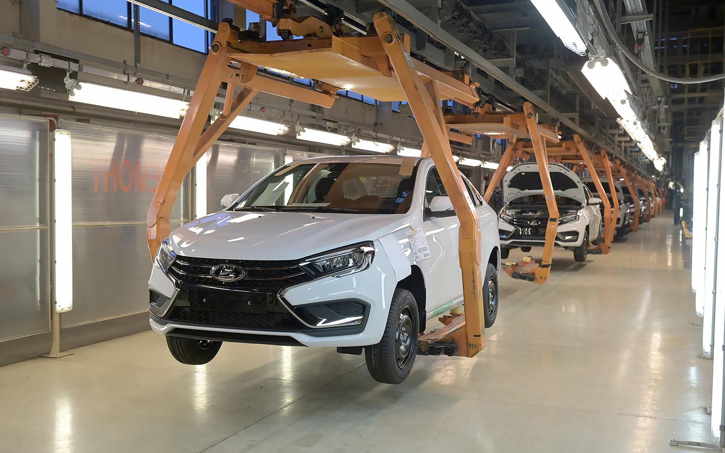 Lada Vesta NG на конвейере в Тольятти