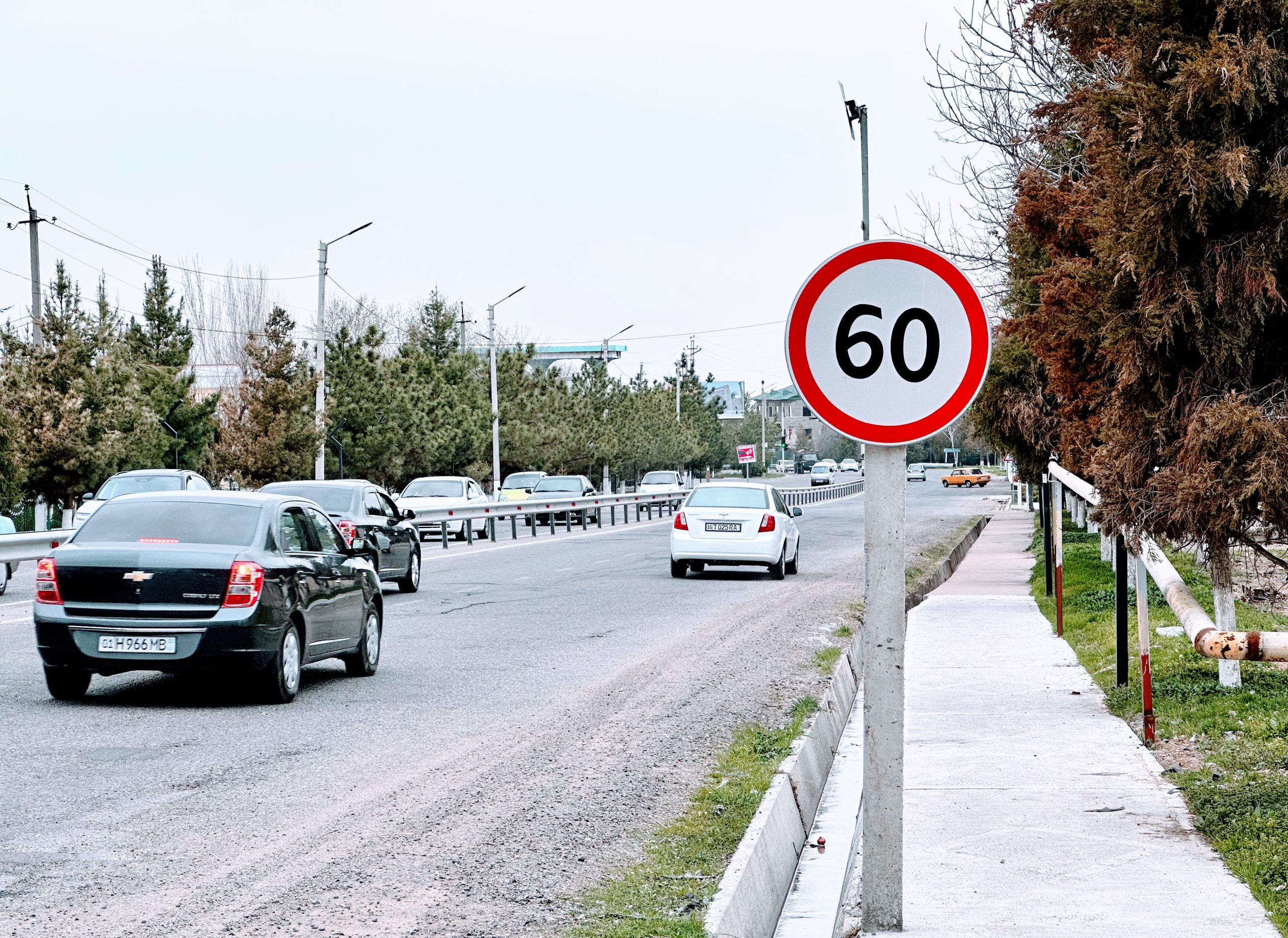 Максимальная скорость снижена до 60 км:ч во всех городах