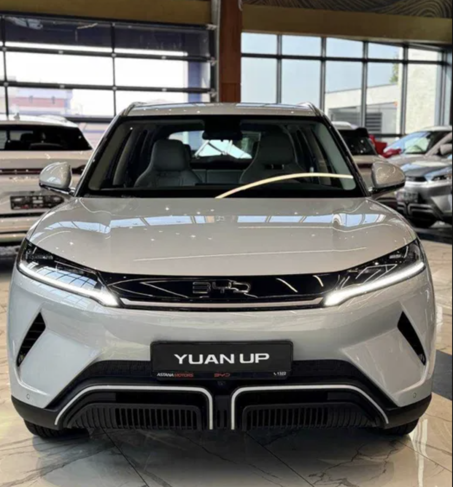 Электромобили BYD vs авто UzAuto Motors в Узбекистане: популярные модели в 2025 году - 3 Официальный BYD Yuan Up уже стоит дешевле, чем импортированный из Китая серыми дилерами
