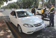ГАИ проводит рейд против остановки и движения по автобусным полосам
