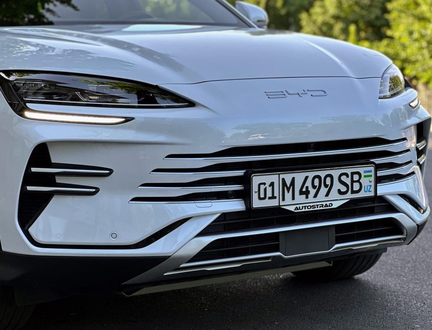 BYD Song Plus - тест-драйв, плюсы, минусы и цены: полный обзор - 1
