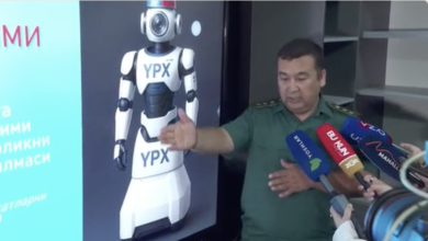 В ГАИ показали робота-гаишника