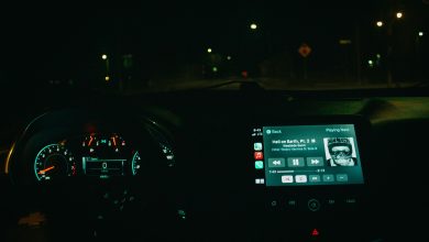 CarPlay vs Android Auto: Which One Should You Choose 