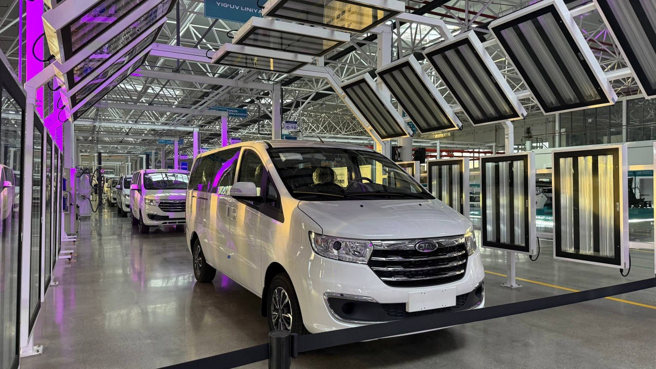 В Ташкенте начали собирать Jac - 1 В Ташкенте начали собирать Jac - 1