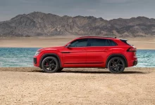 Volkswagen Teramont X с черной крышей и черными 21-дюймовыми дисками